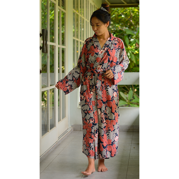 Orchid Coral Navy Kimono S/m